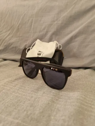 Gafas de sol Retrosuperfuture negras