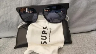 Gafas de sol Retrosuperfuture negras