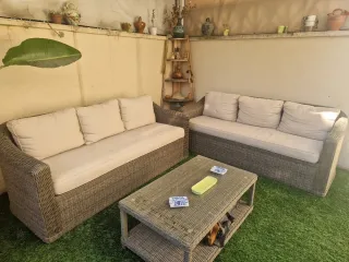 Divano da terrazzo in vimini e tessuto beige/grigio