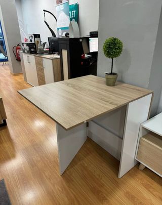 ENVIO GRATIS!! Mesa plegable blanca y cambriá