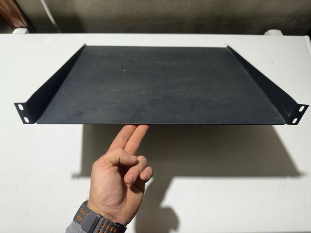 Bandeja 1U Rack 19” negra