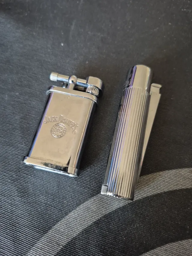 Accendini Clipper e Jack Daniel's argentati