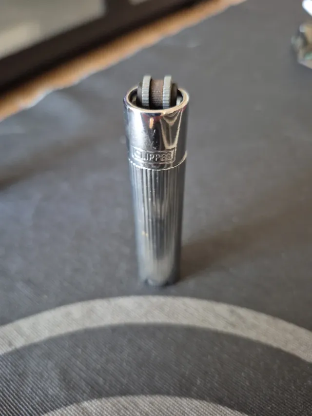 Accendini Clipper e Jack Daniel's argentati