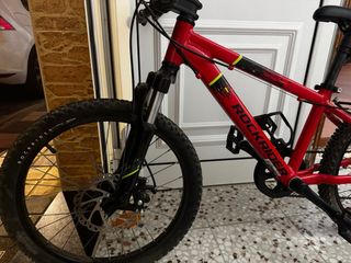 Bicicleta Rockrider Infantil Roja