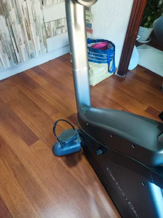 Bici Estática Carbon Bike BH (Recoger en Huelva)