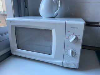 Microondas Daewoo 700W