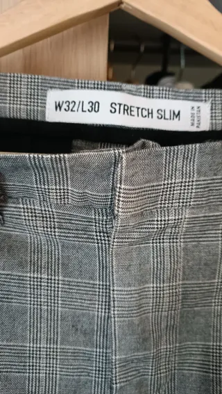 Pantalón de cuadros gris slim fit y vaquero