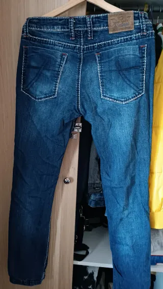 Pantalón de cuadros gris slim fit y vaquero