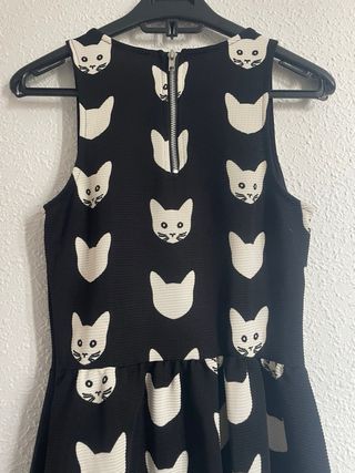 Vestido estampado gatitos negro y blanco