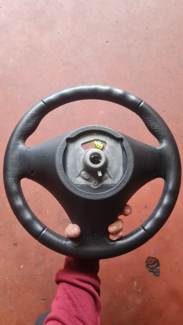 Volante bmw e87 e90 e91 e92 serie 1 serie 3 320d