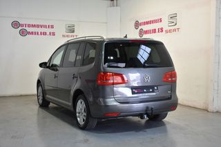 Volkswagen Touran 2012