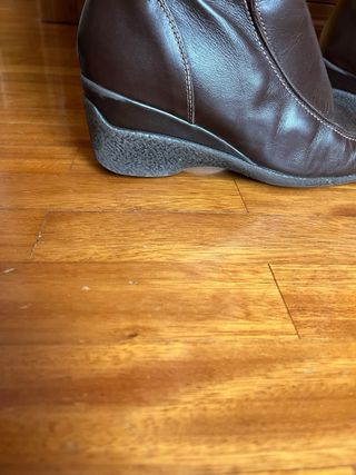 Botas de piel marrón chocolate