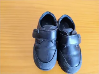 Zapatos piel niño talla 26
