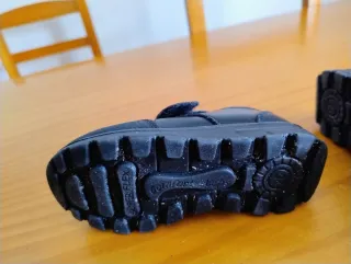 Zapatos piel niño talla 26