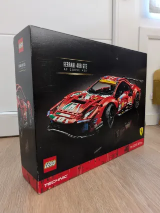 LEGO Technic Ferrari 488GTE