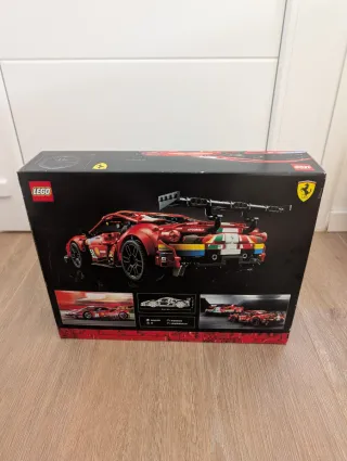 LEGO Technic Ferrari 488GTE