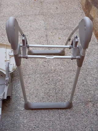 Trona bebé regulable altura respaldo