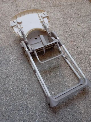 Trona bebé regulable altura respaldo