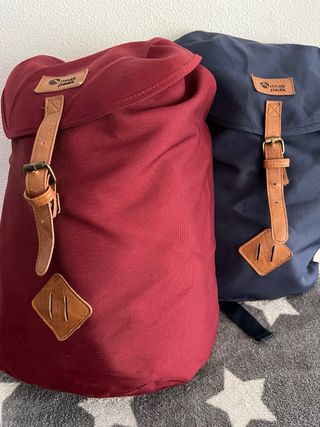 2 mochilas Neak Peak 18L (Azul y Granate)