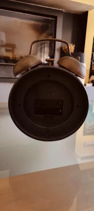 Relógio de Alarme Antigo Dourado