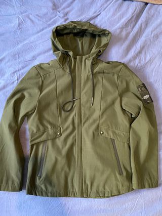 Chaqueta nueva impermeable M-S