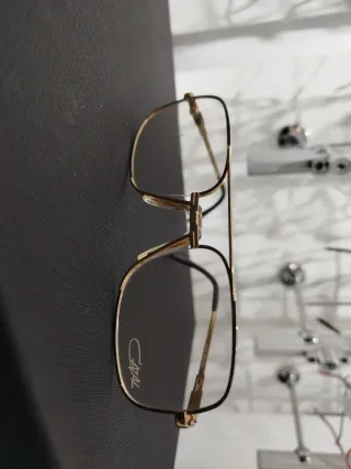 Montura Gafas Cazal 470 Marrón/Dorado TITANIO.