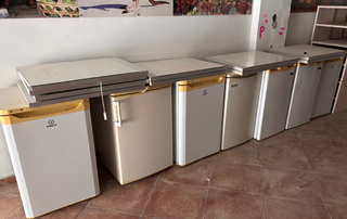 Nevera pequeña varios modelos – funcionan bien