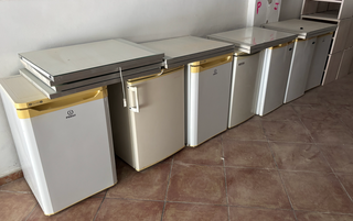 Nevera pequeña varios modelos – funcionan bien