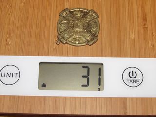 Par medallas religiosas doradas inscripción latín