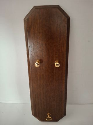 Expositor madera dagas pared