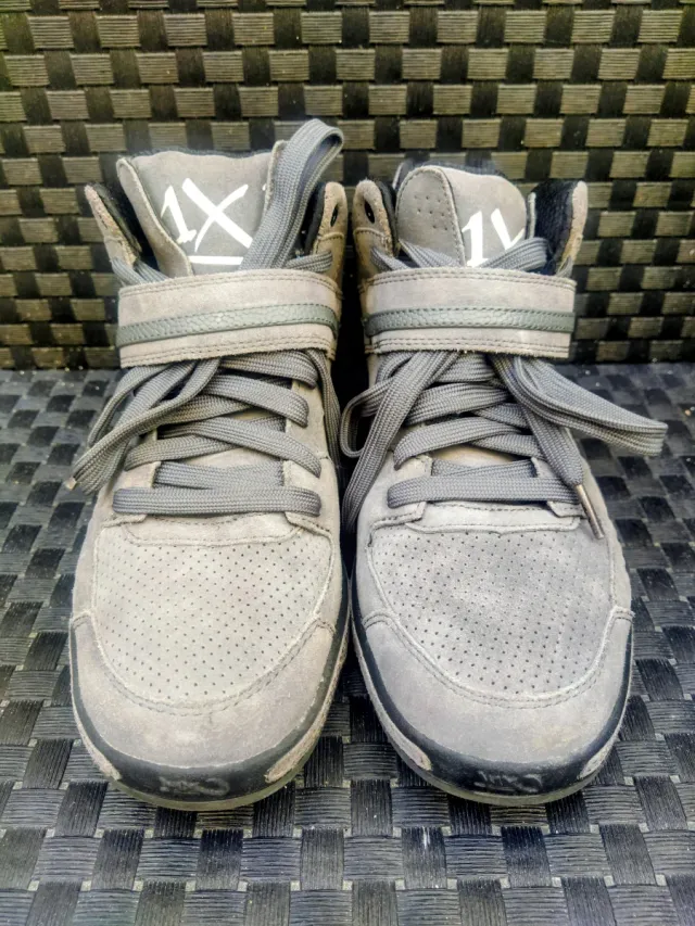 Zapatillas K1X Lazy High LE Grises