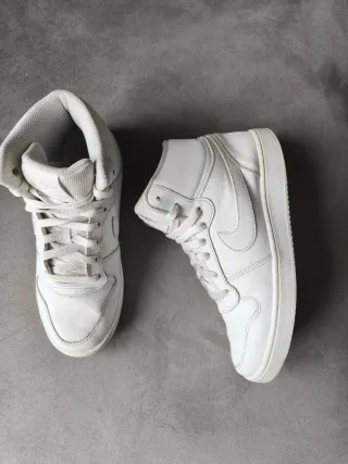 Zapatillas Nike blancas, Talla 40