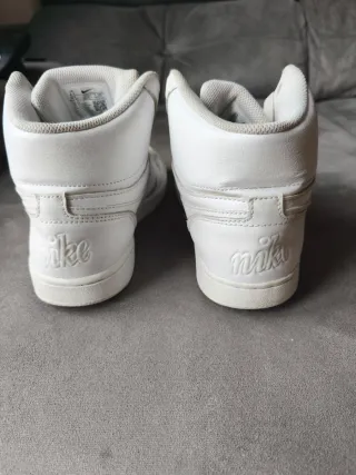 Zapatillas Nike blancas, Talla 40