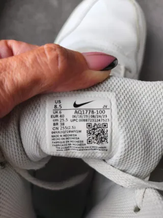 Zapatillas Nike blancas, Talla 40