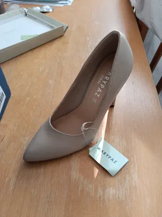 Zapatos tacón Marypaz beige talla 35