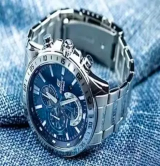 Casio Edifice Cronógrafo Azul y Plateado