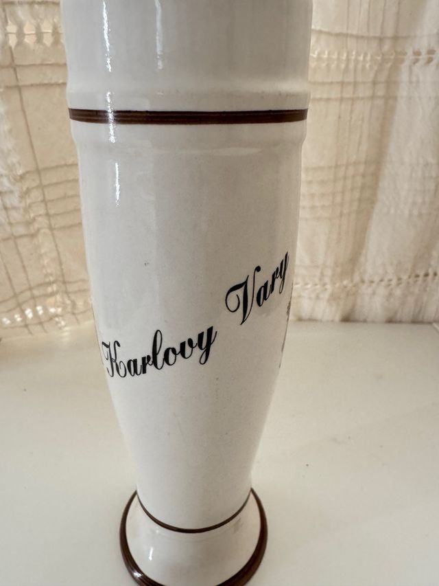 Vaso Preghiera del Birraio Karlovy Vary. 20 cm.