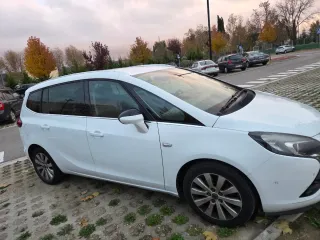 Opel Zafira Tourer 2014