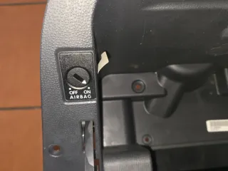 Guantera Seat Ibiza 6J