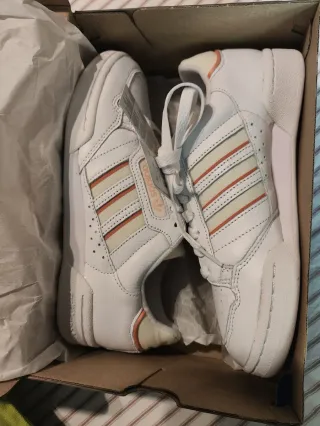 Zapatillas Adidas Continental Talla 39 1/3