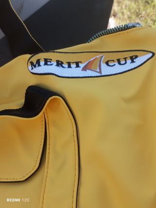 Borsa sportiva MERIT CUP gialla