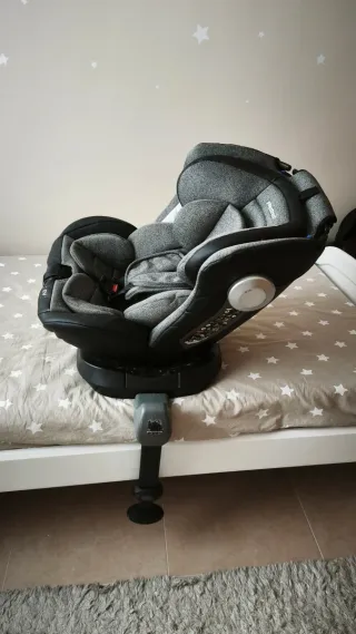 Silla Coche Bebé Revol Fix XL Isofix