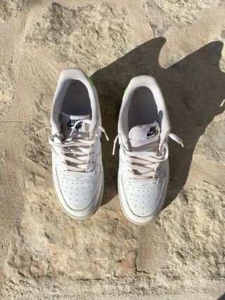 Nike Air Force 1 Blancas y Verdes