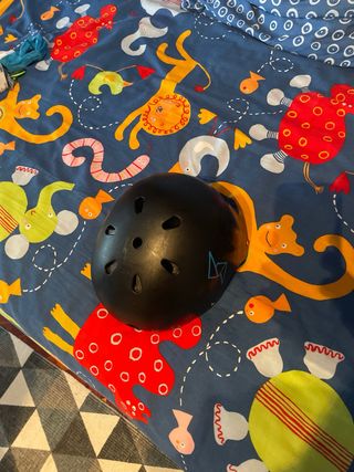 Patinete Eléctrico Xiaomi Essential con casco