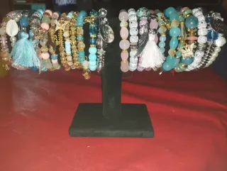 Lote Pulseras Boho Mariposas y Abalorios