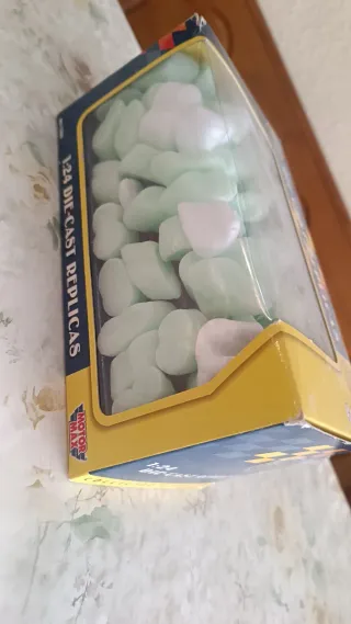 Maqueta BMW E46 328Ci 1:24 a estrenar