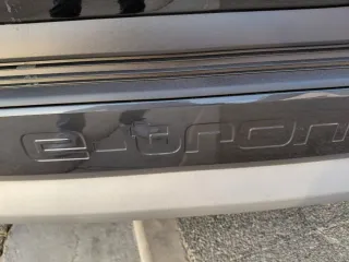 Audi Q4 e-tron 40 Sportback impecable - Garantía