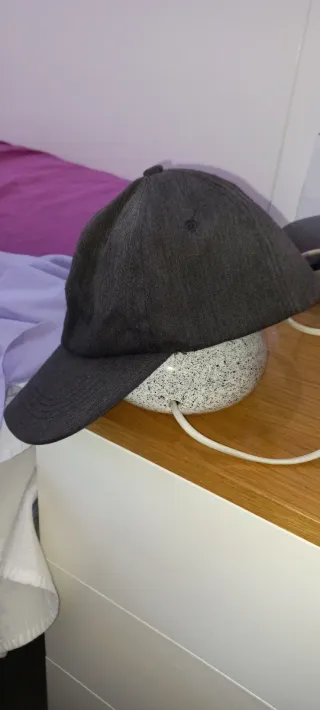 Gorra gris
