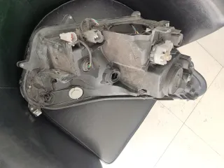 Faro Izquierdo Toyota RAV4 2012-2015