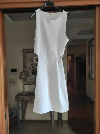 Vestitino bianco Pull&Bear taglia L